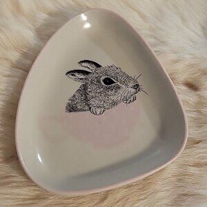 Decorative Bloomingville mini rabbit plate